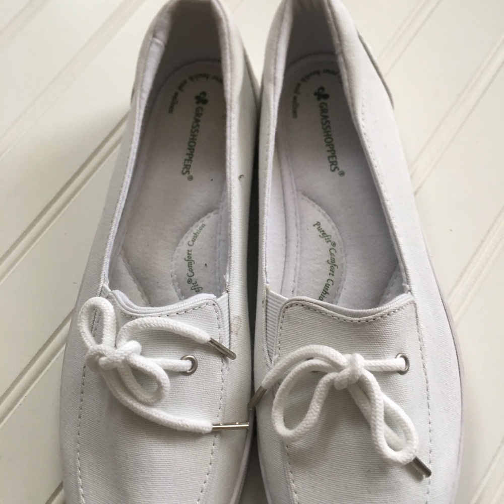 Grasshopper White Shoes - Picture 2 of 4